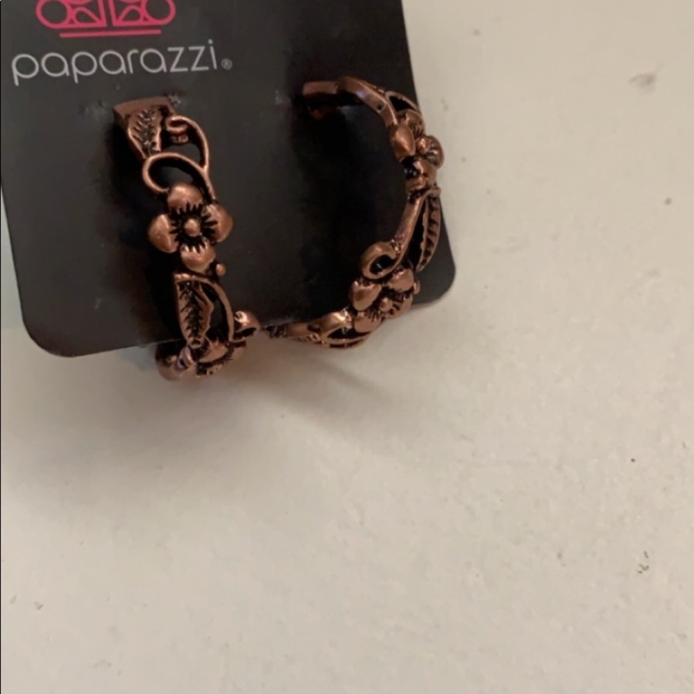 Paparazzi jewelry